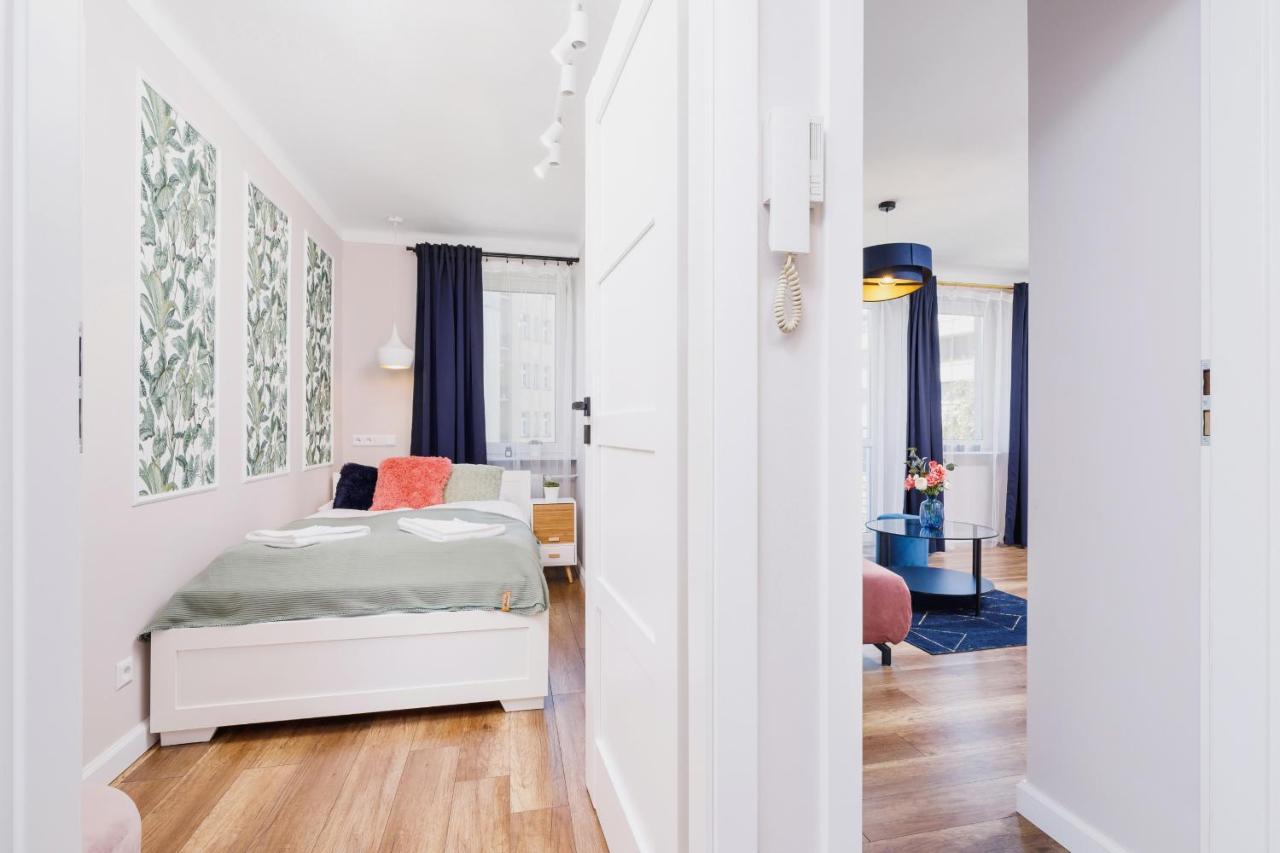 Apartament Przy Bulwarach Wislanych Kosciuszki By Noclegi Renters Krakow Exterior photo